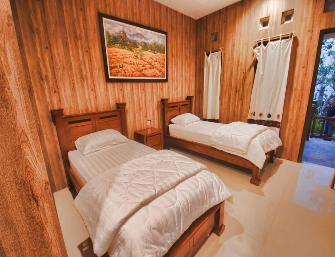 Kamar Deluxe Twin
